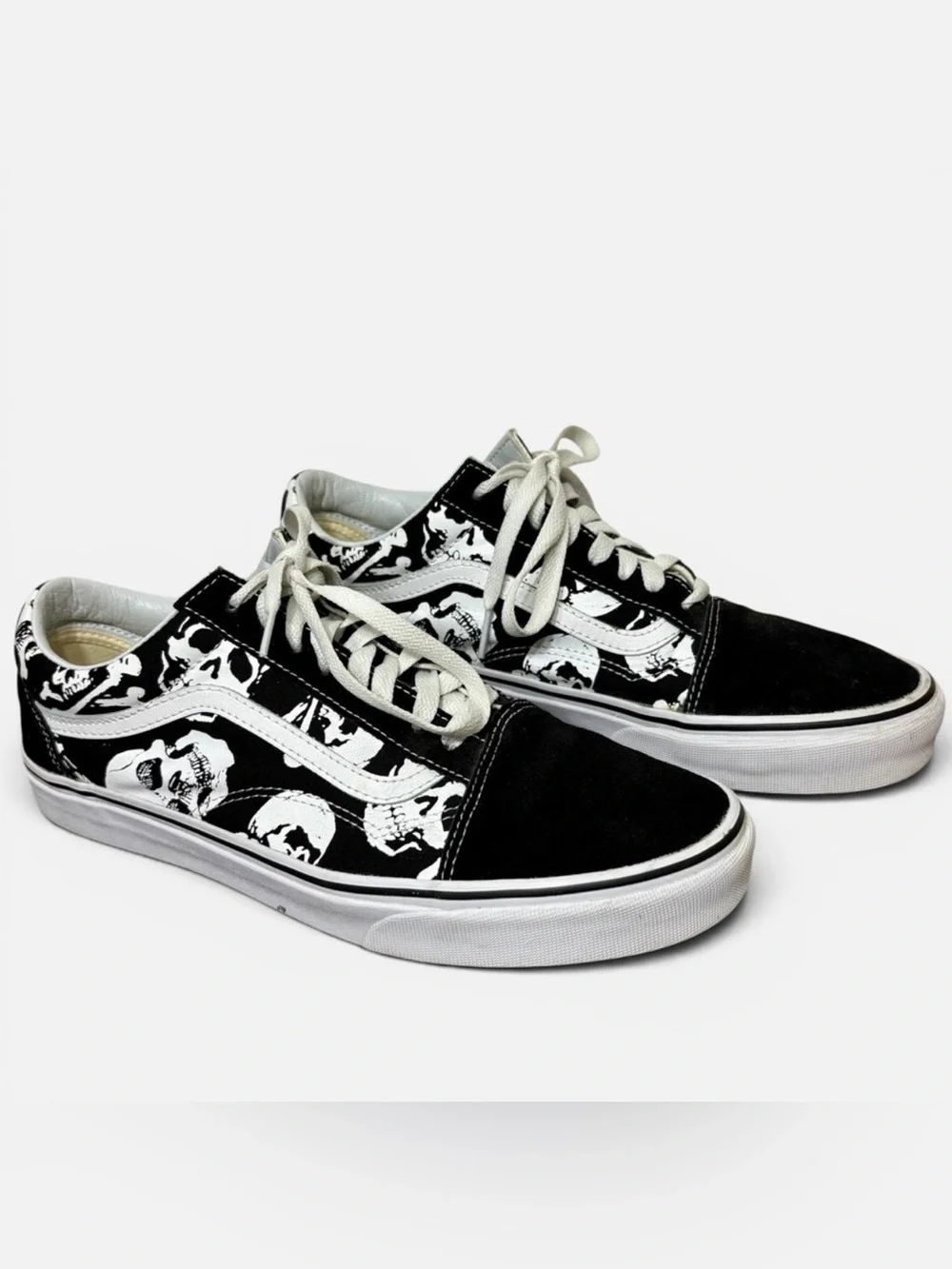 Vans Skull Old Skool Sneakers- men’s 11.5